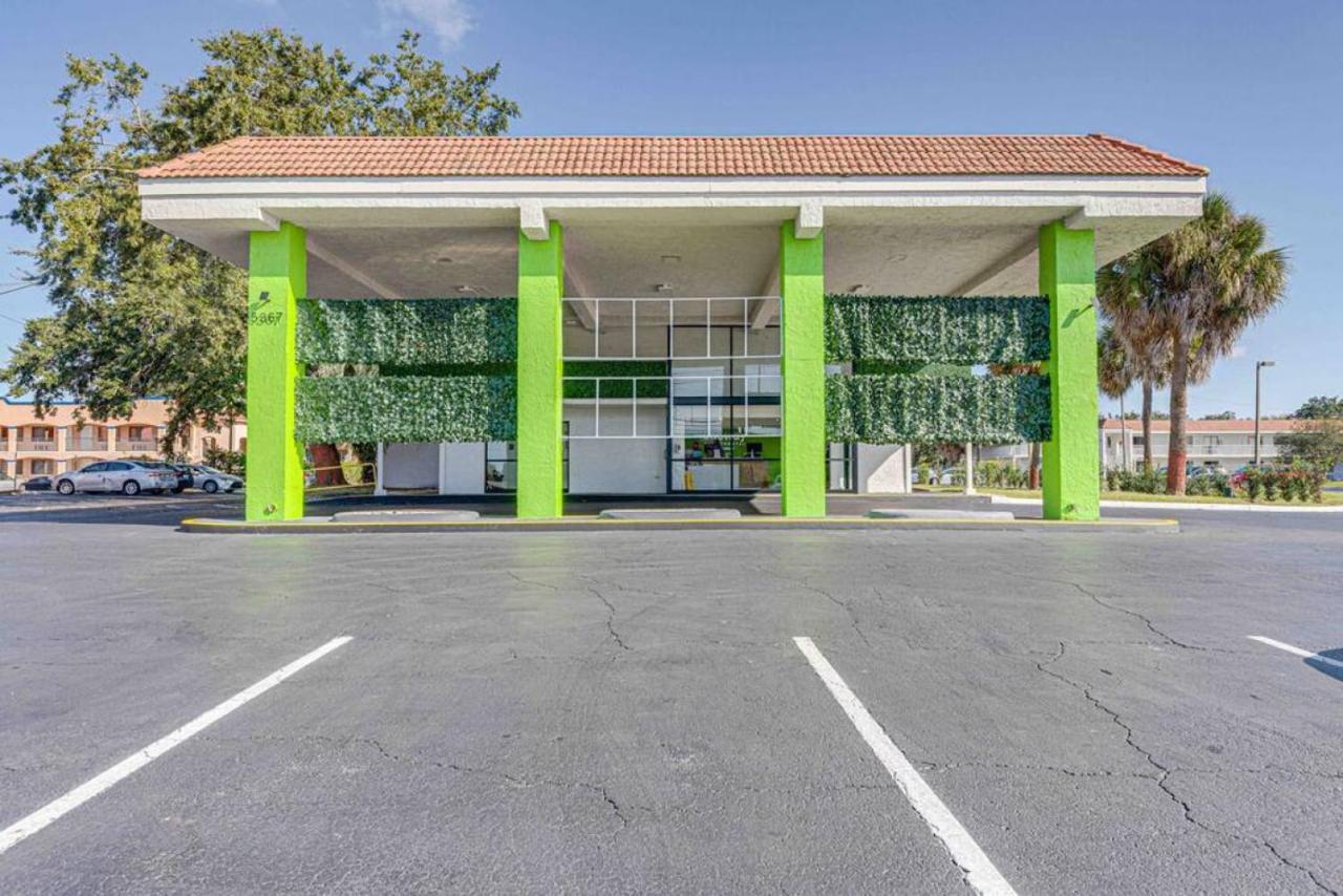 Travel Lodge By Wyndham 10 Min From Disney Kissimmee Buitenkant foto
